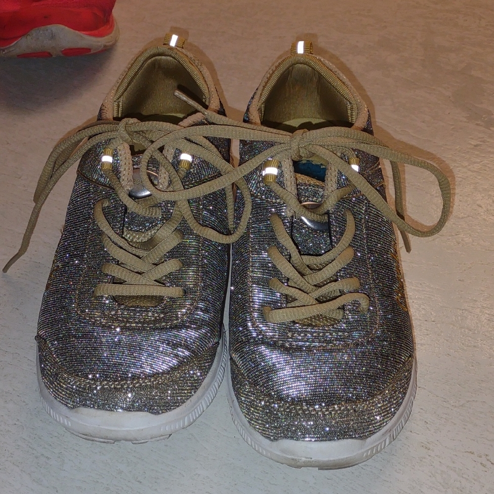 Sparkling Silver Sneakers Cheeks (Adults Size 10)